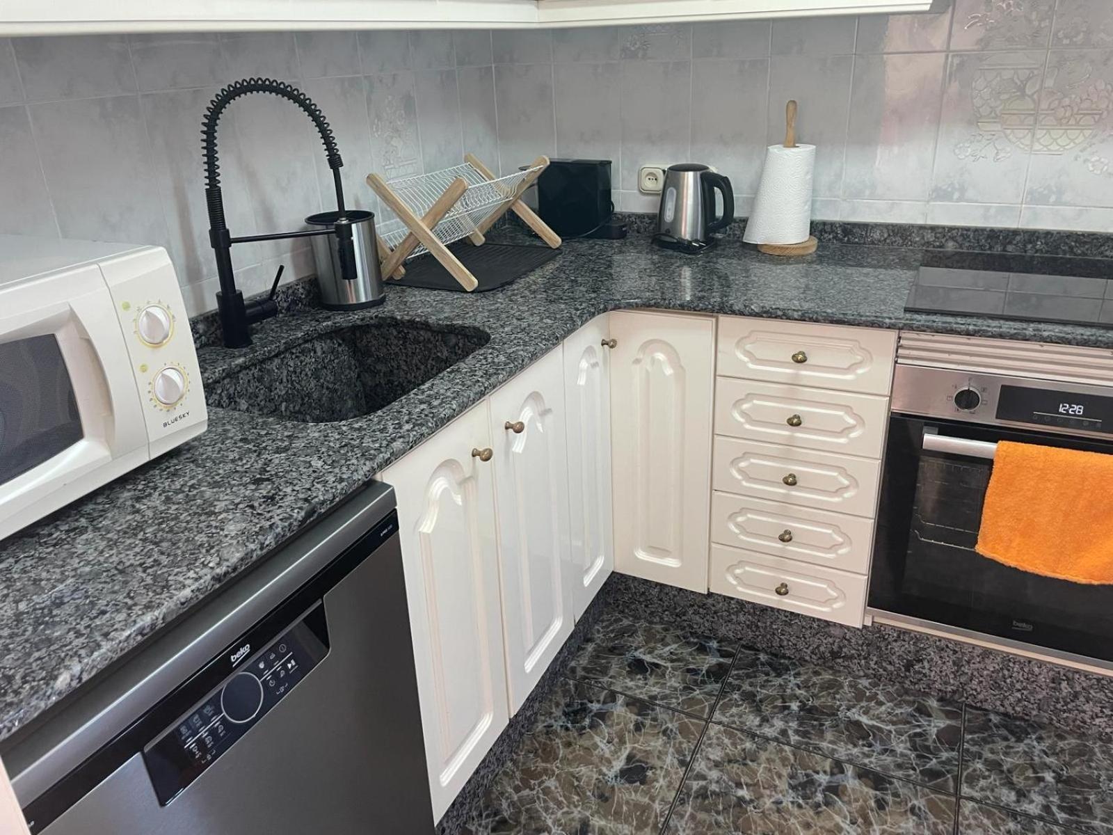 Apartamento En Complejo Residencial Con Piscina Y Garaje A 100M Del Mar Las Canteras  Екстериор снимка